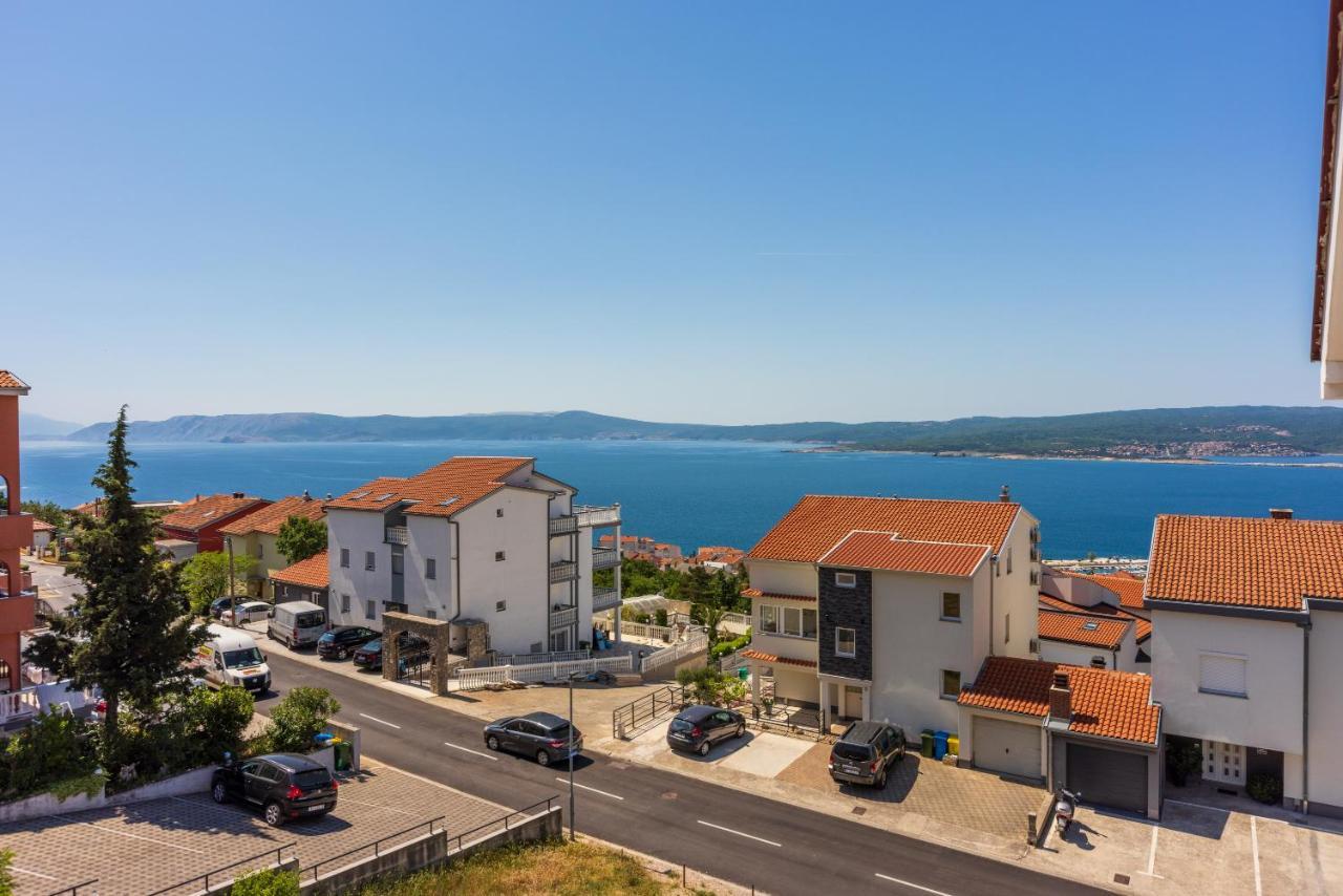 Apartments Antonija Crikvenica Bagian luar foto
